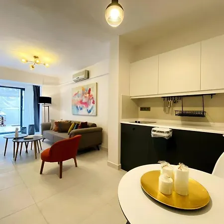 Апартаменты Ezgi's With Private Garden In Мармарис