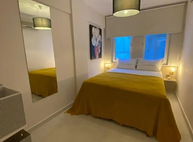 Ezgi's With Private Garden In Daire *