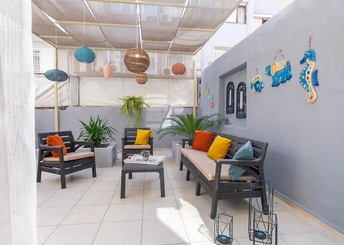 Apartmán Ezgi's With Private Garden In *