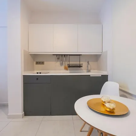 Ezgi's With Private Garden In Apartment Marmaris